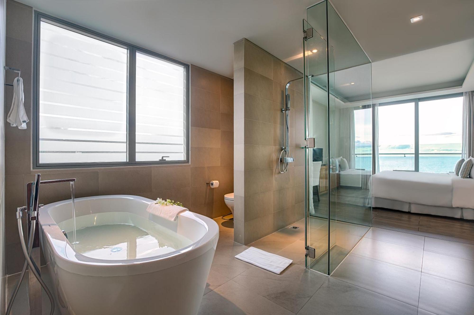 Special Offer - One-bedroom Ocean View Suite with Balcony,1548638107:JPEG