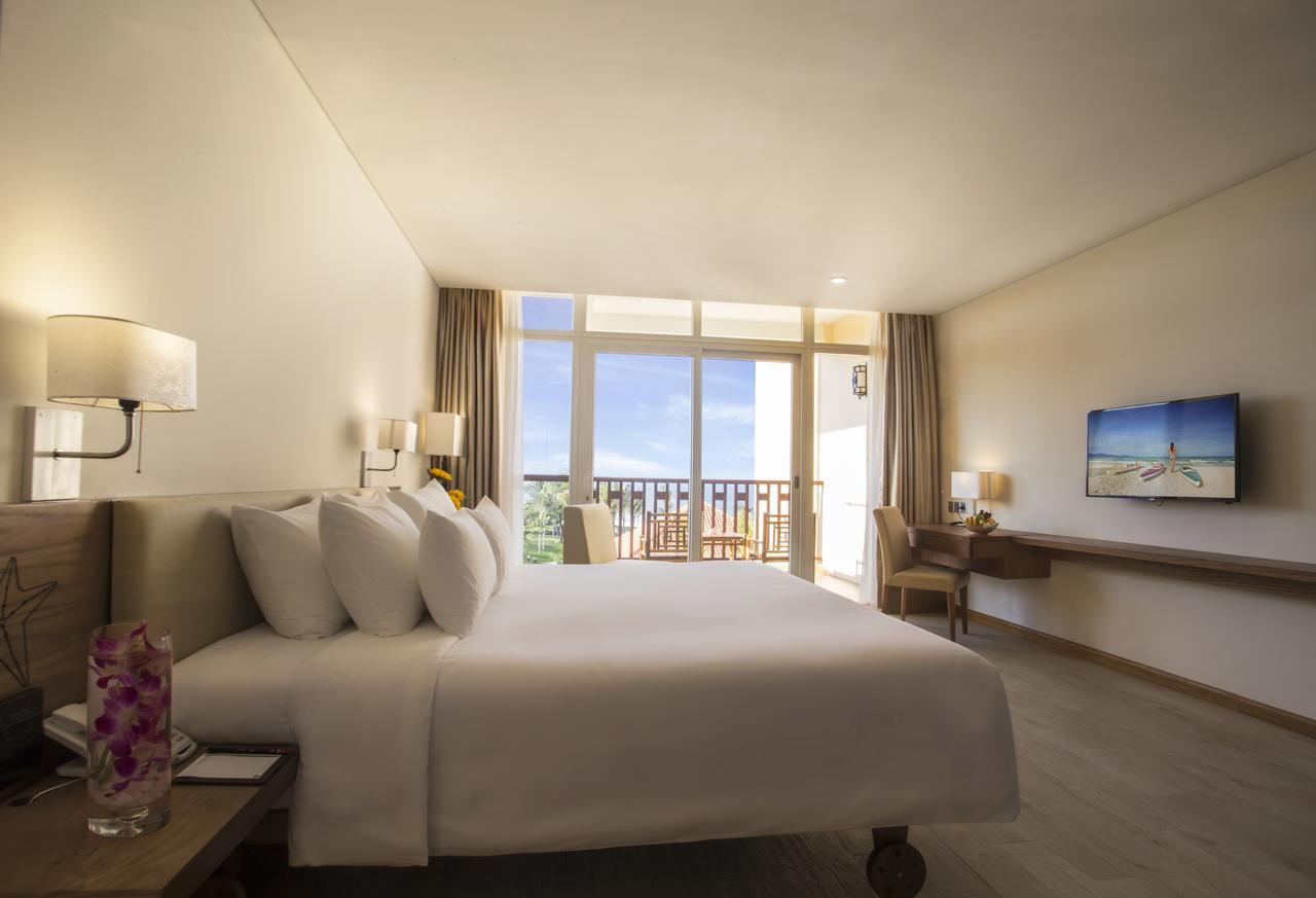 Premium Deluxe Double Room with Balcony - Garden View,743721355:JPEG